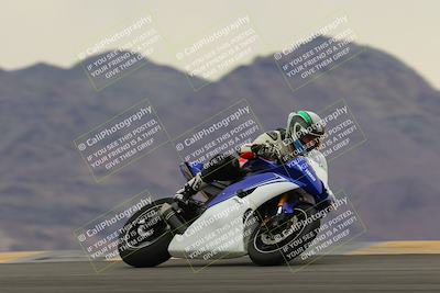 media/Jan-14-2023-SoCal Trackdays (Sat) [[497694156f]]/Turn 9 Set 2 (1130am)/